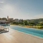 Holiday home In With Sauna Momjan